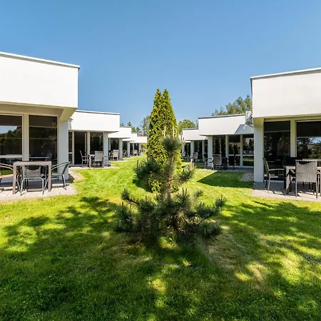 منتزه العطل Osrodek Wczasowy Boski Raj