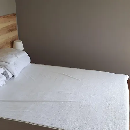 منتزه العطل Osrodek Wczasowy Boski Raj