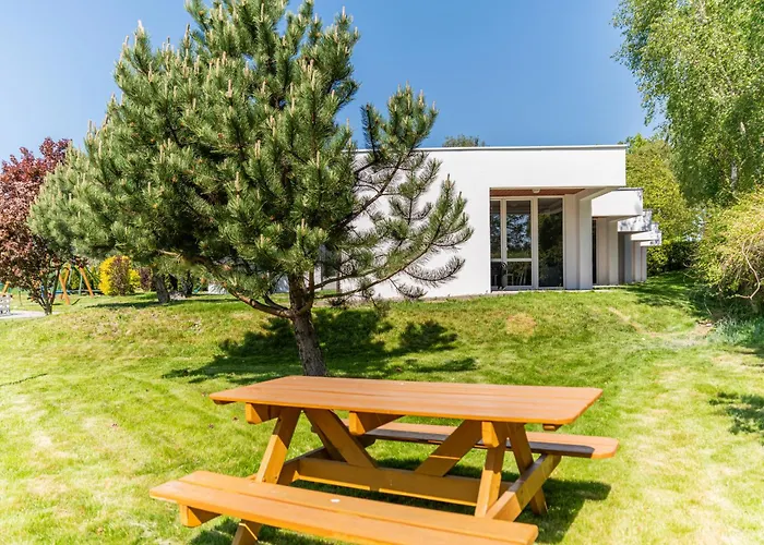 Prázdninový areál Osrodek Wczasowy Boski Raj 3*